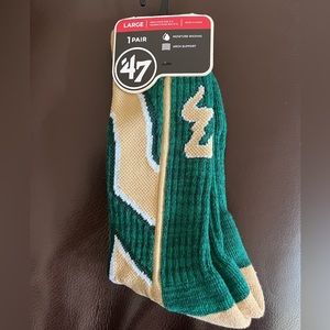 NWT NCAA 47 Brand USF Football Basketball Crew Socks South Florida Bulls - Large